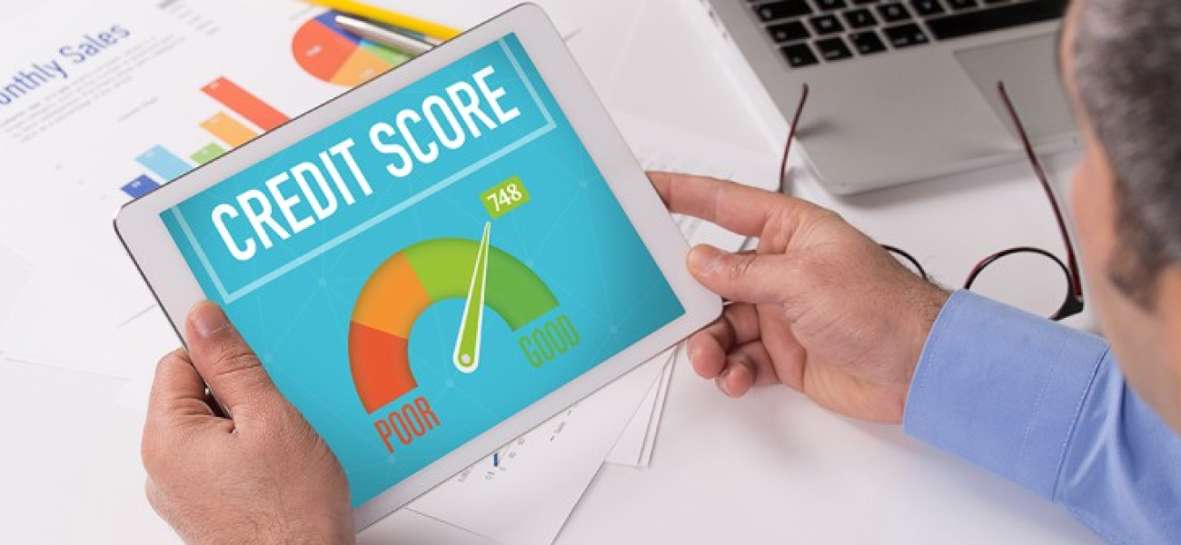 real creditScore img FitMaxWzkzMCwzMzZd